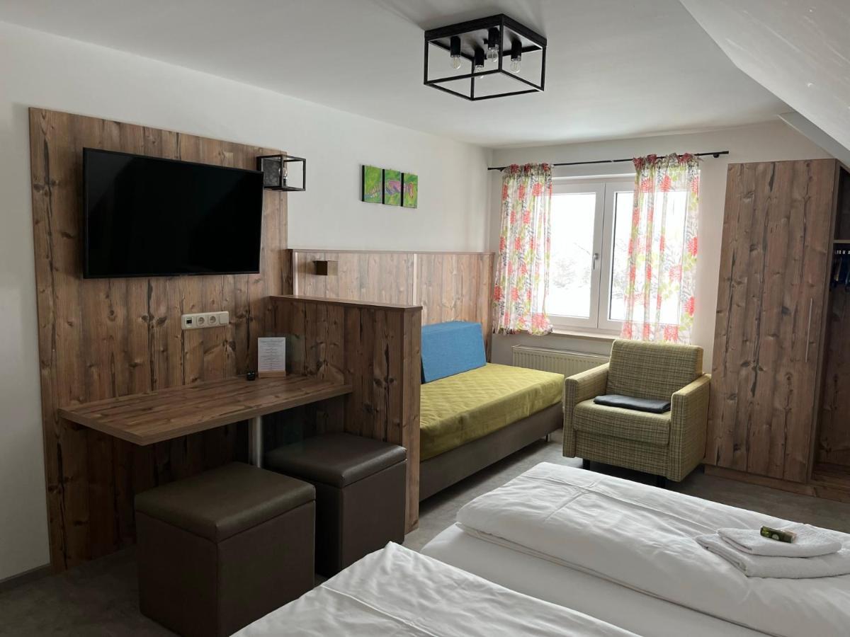 Gasthaus-Pension Hofmann Oberdachstetten Zewnętrze zdjęcie