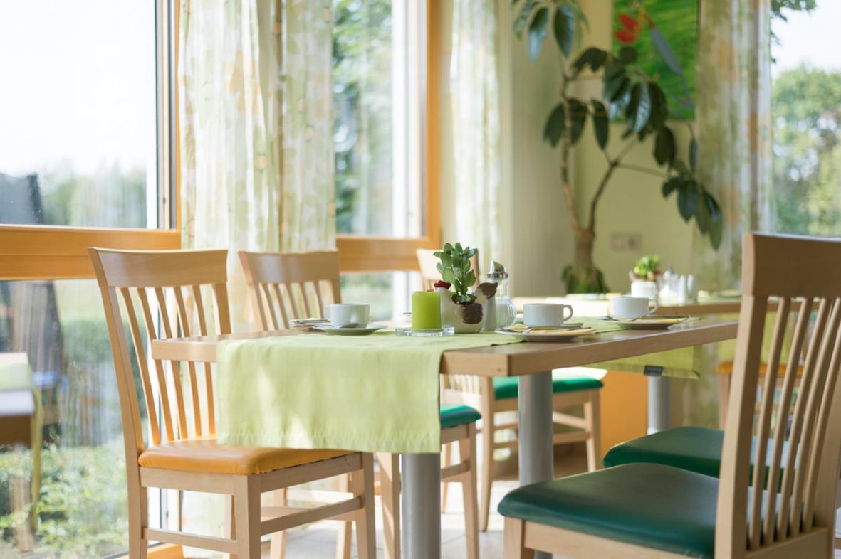 Gasthaus-Pension Hofmann Oberdachstetten Zewnętrze zdjęcie